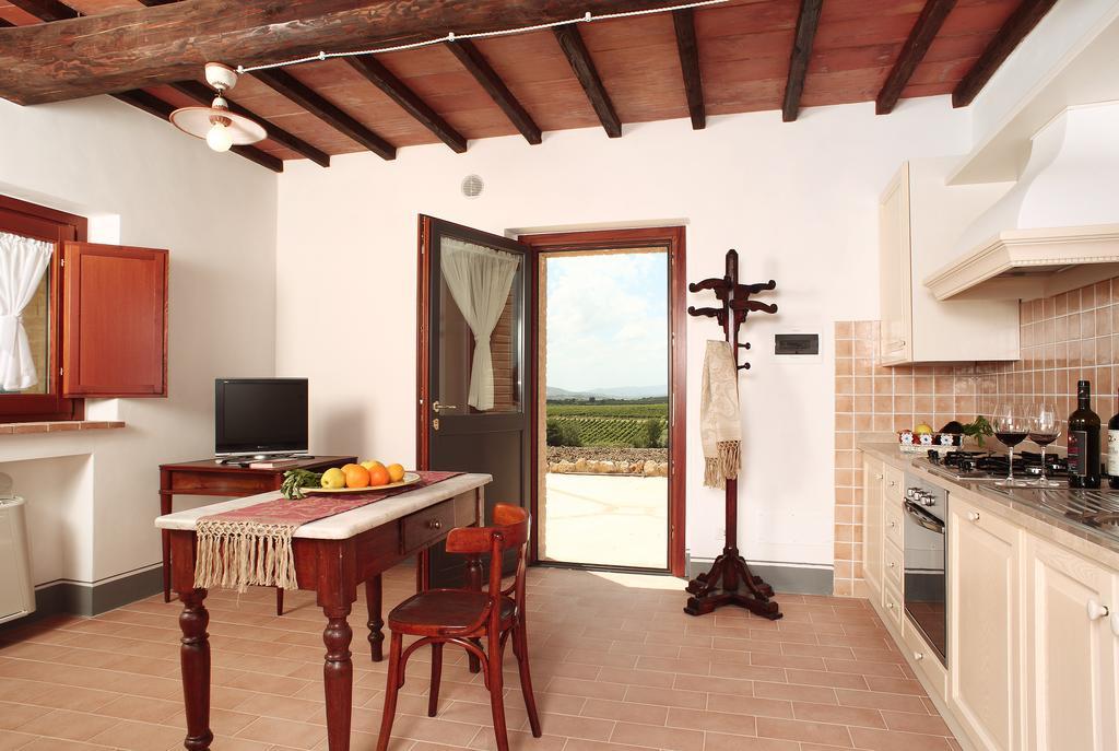 Agriturismo Il Poggione Montalcino Rum bild