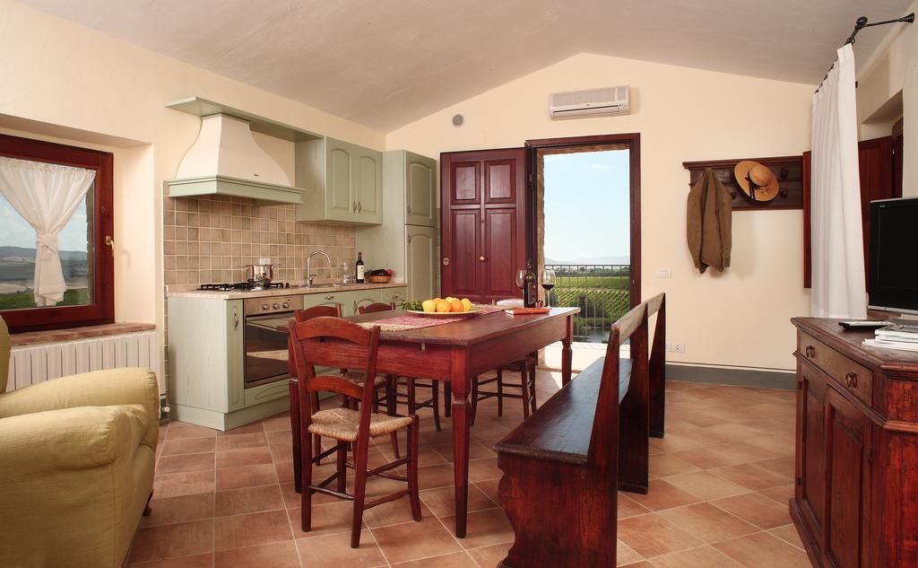 Agriturismo Il Poggione Montalcino Rum bild